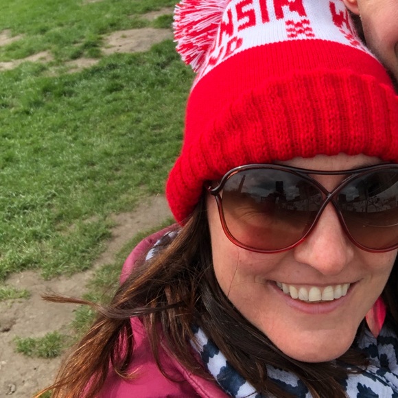 Meet your Posher, Jodee - Picture 3 of 3